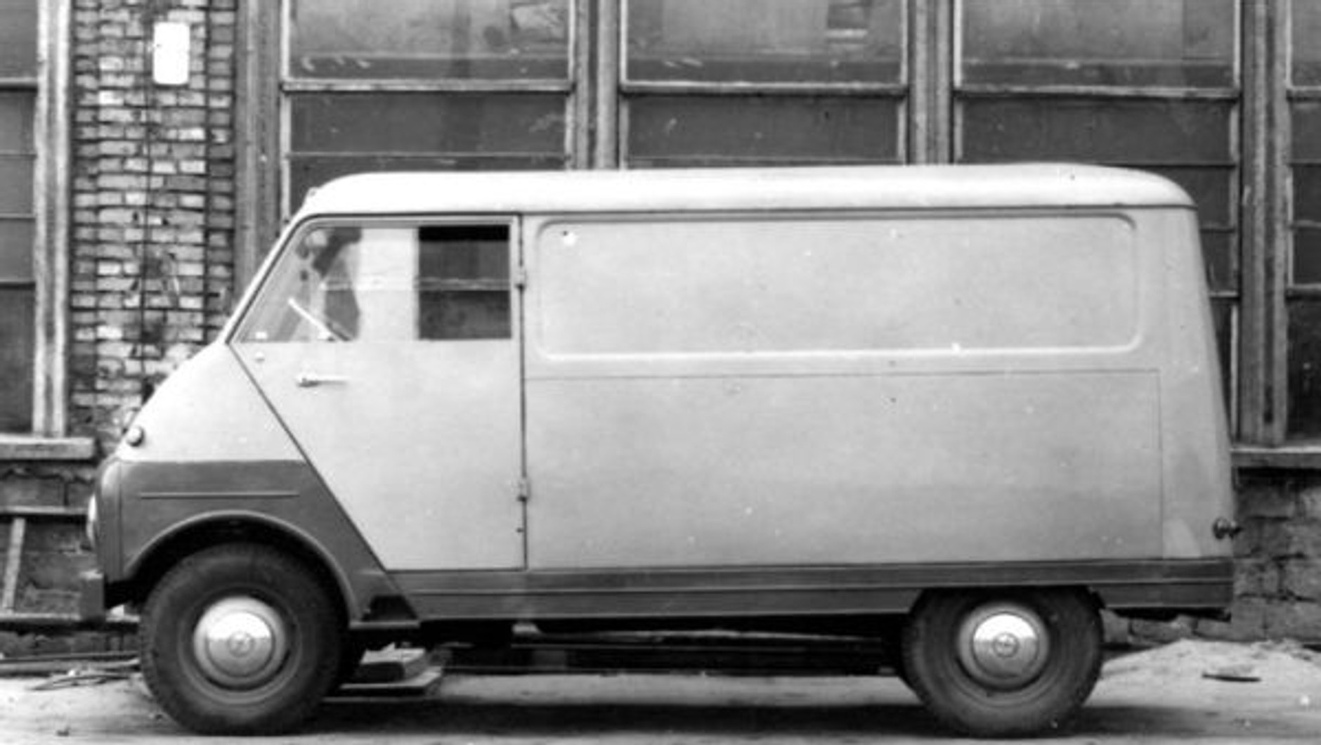 Zapomniana konstrukcja - furgon z FSO rok 1957