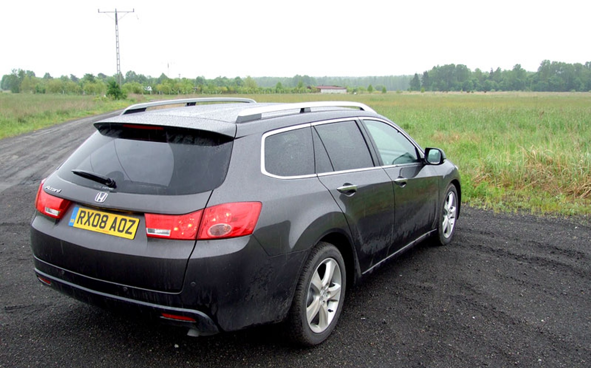 Honda: nowy Accord - dynamiczny i nowoczesny