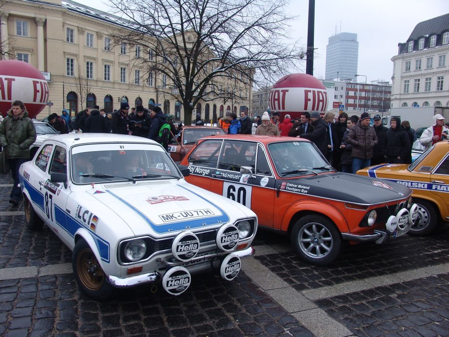 Rajd Monte-Carlo Historique 2011: wystartowali z Warszawy, pokonają 4100 km