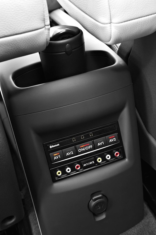 Peugeot: 5008 - duży, wygodny, nowoczesny, dla 5 lub 7 osób