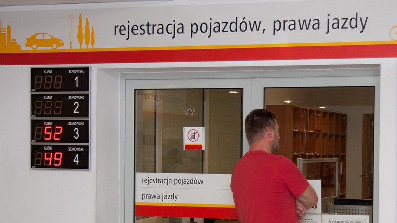 Jak założyć profil kandydata na kierowcę