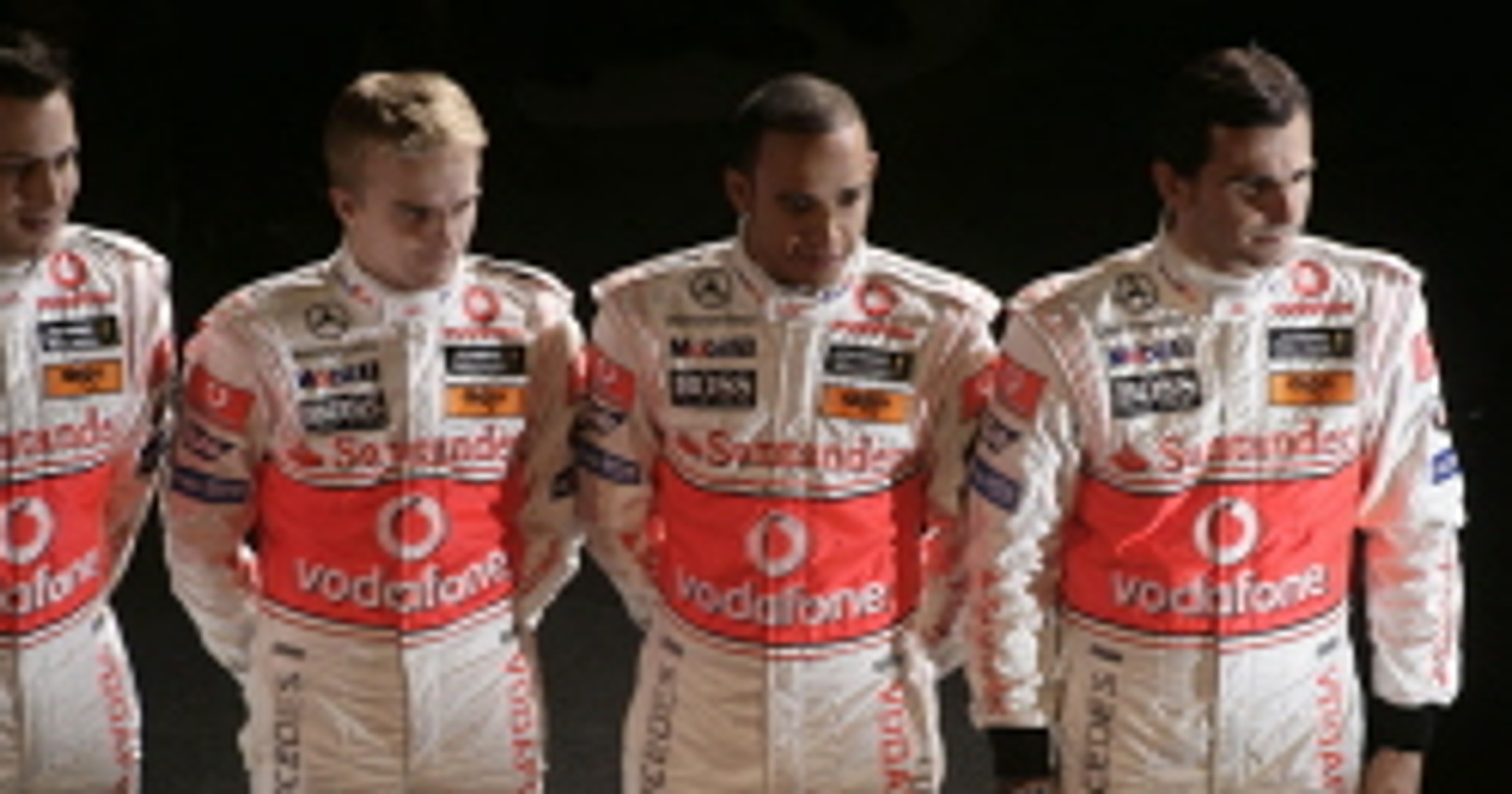 Formuła 1: de la Rosa i Kovalainen w nowym MP4-23 na torze w Jerez