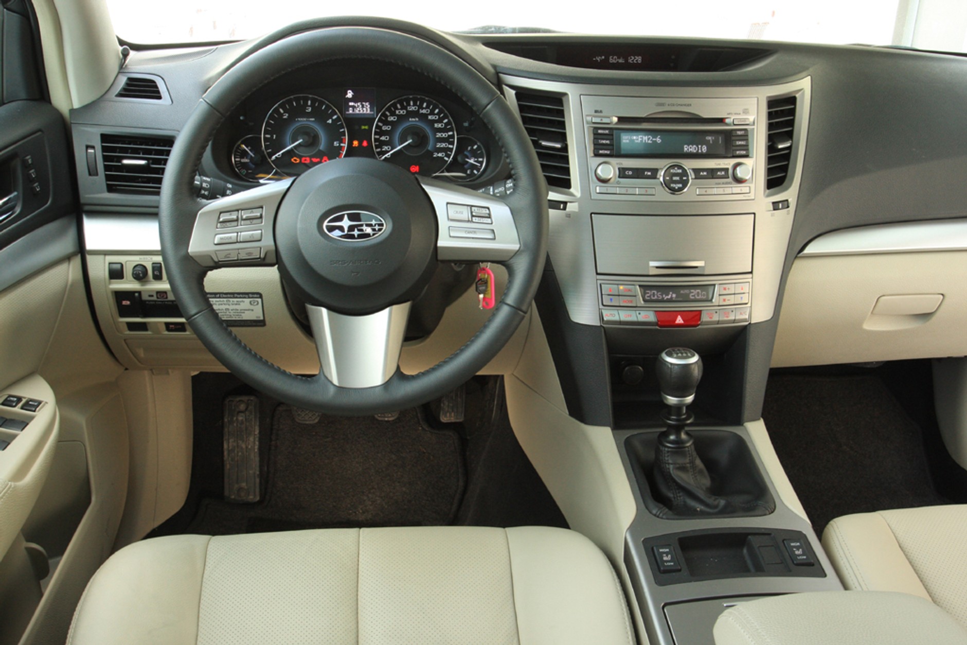 Subaru Outback 2.0D: Bezpieczny olbrzym