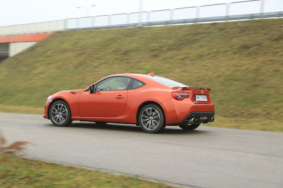 Toyota GT86 - idealna do jazdy bokiem