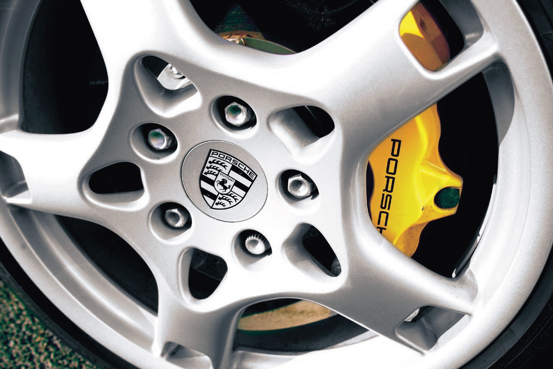 Porsche 911 Carrera S kontra Chevrolet Corvette C6