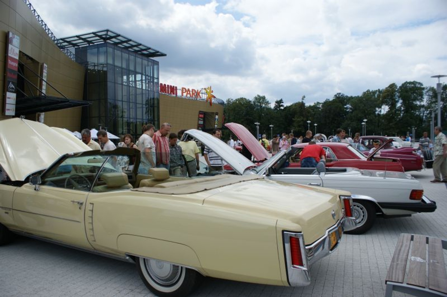 Automobile zjechały do Bielska - Białej