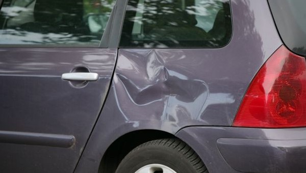 Koniec używanych aut z Francji?