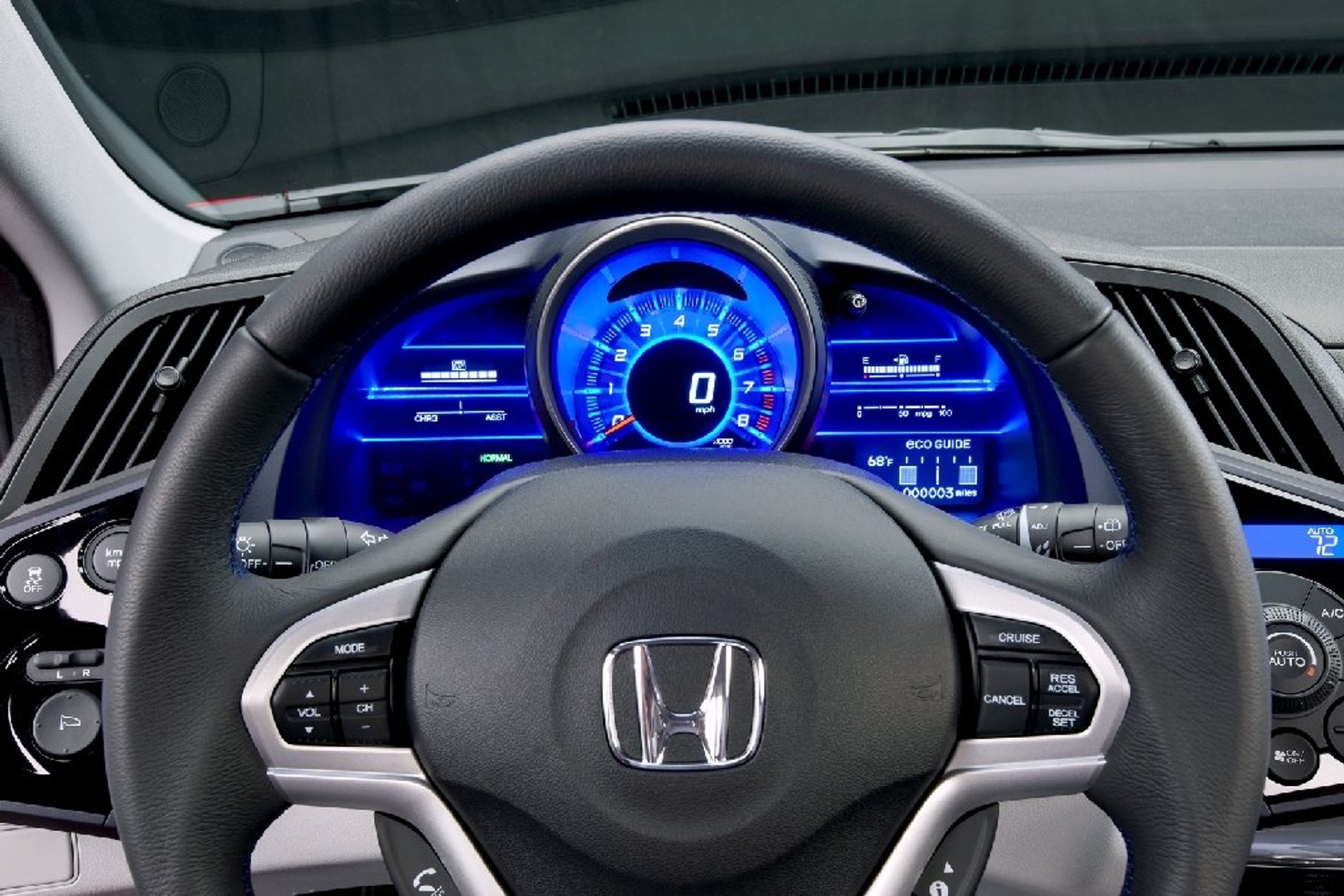 Honda CR-Z - Tak będzie wyglądała produkcyjna wersja (galeria)