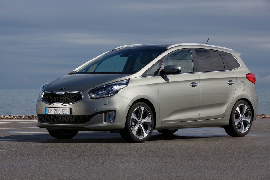 Nowa Kia Carens w polskiej ofercie