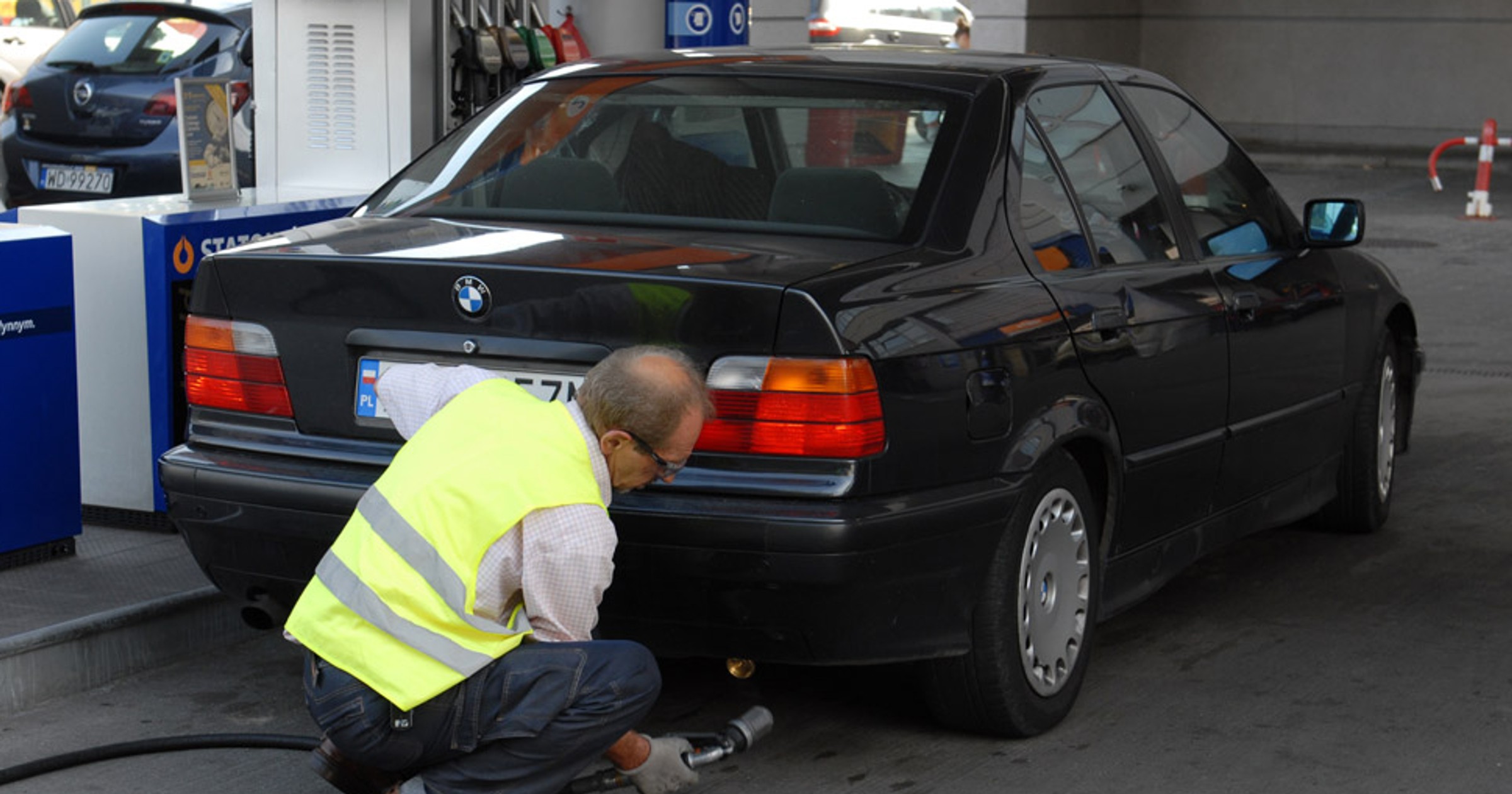 Radzimy, jak wydawać mniej na paliwo? Sprawdzamy kiedy warto zamontować instalację LPG