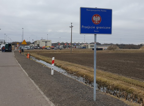 Ruch towarowy na wschodniej granicy praktycznie zamarł