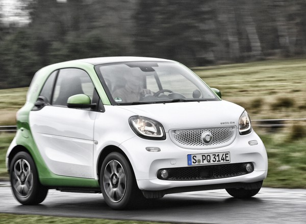 Czy to koniec Smartów? Mercedes rozważa likwidację marki