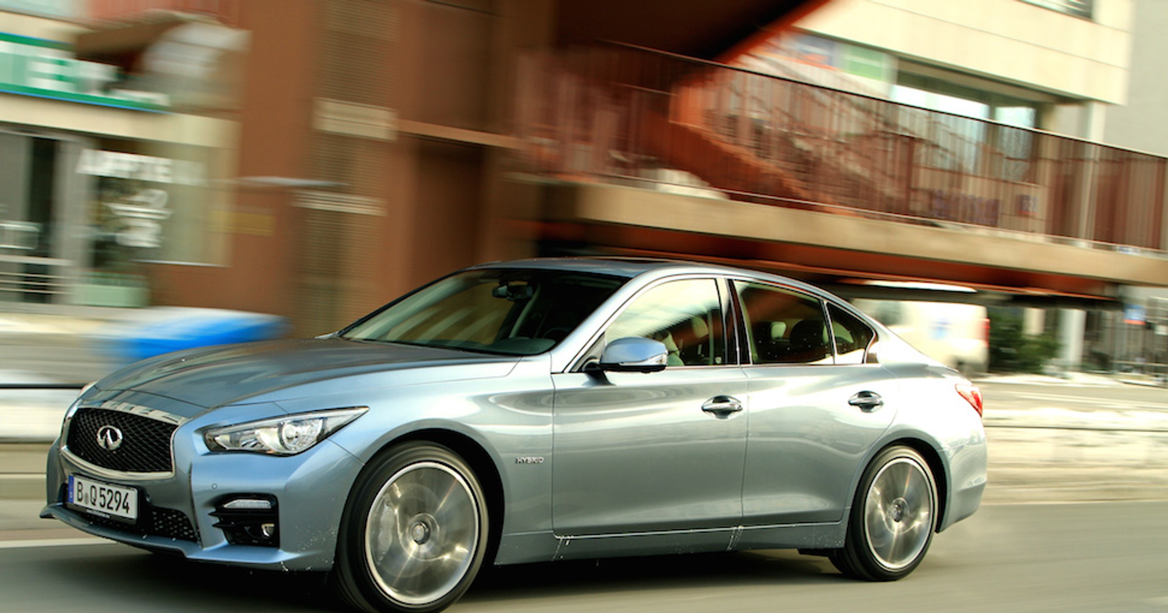 Infiniti Q50S I Kierownica w rękach... elektroniki