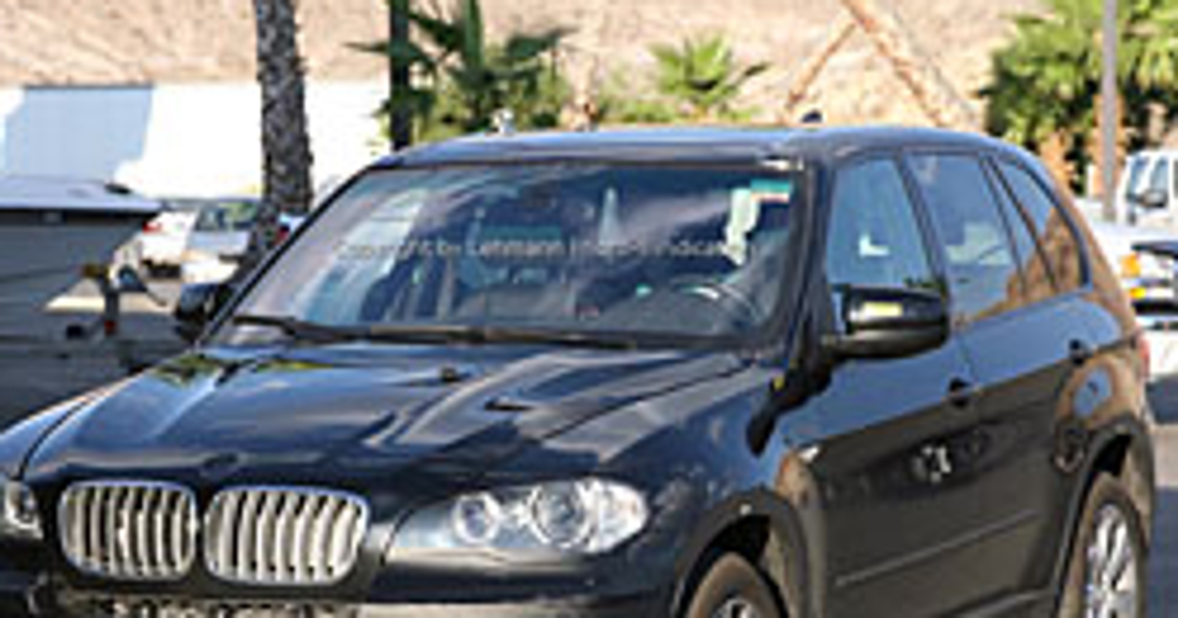 Zdjęcia szpiegowskie: Czy pojawi się najmocniejsze BMW X5 M?