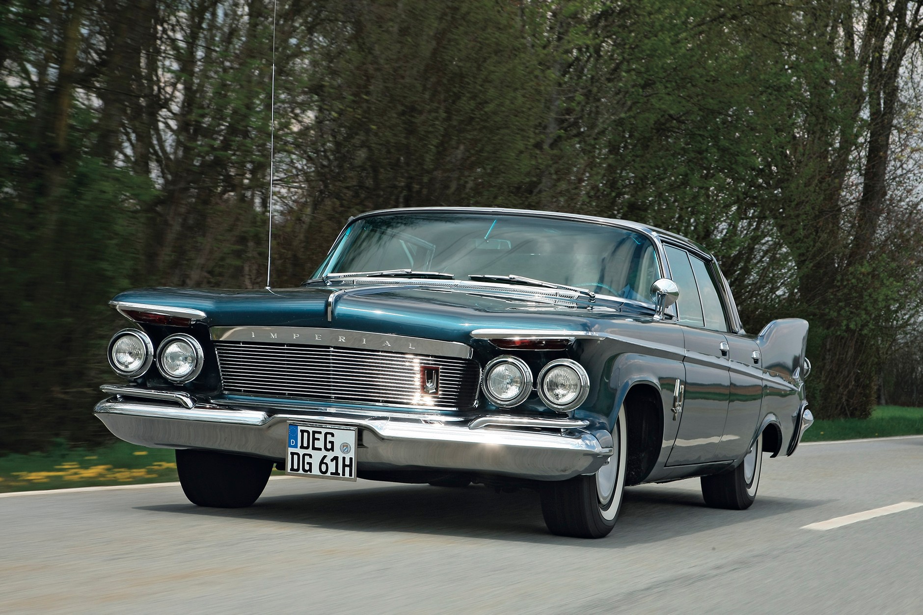 Imperial Custom four-door Southampton 1961