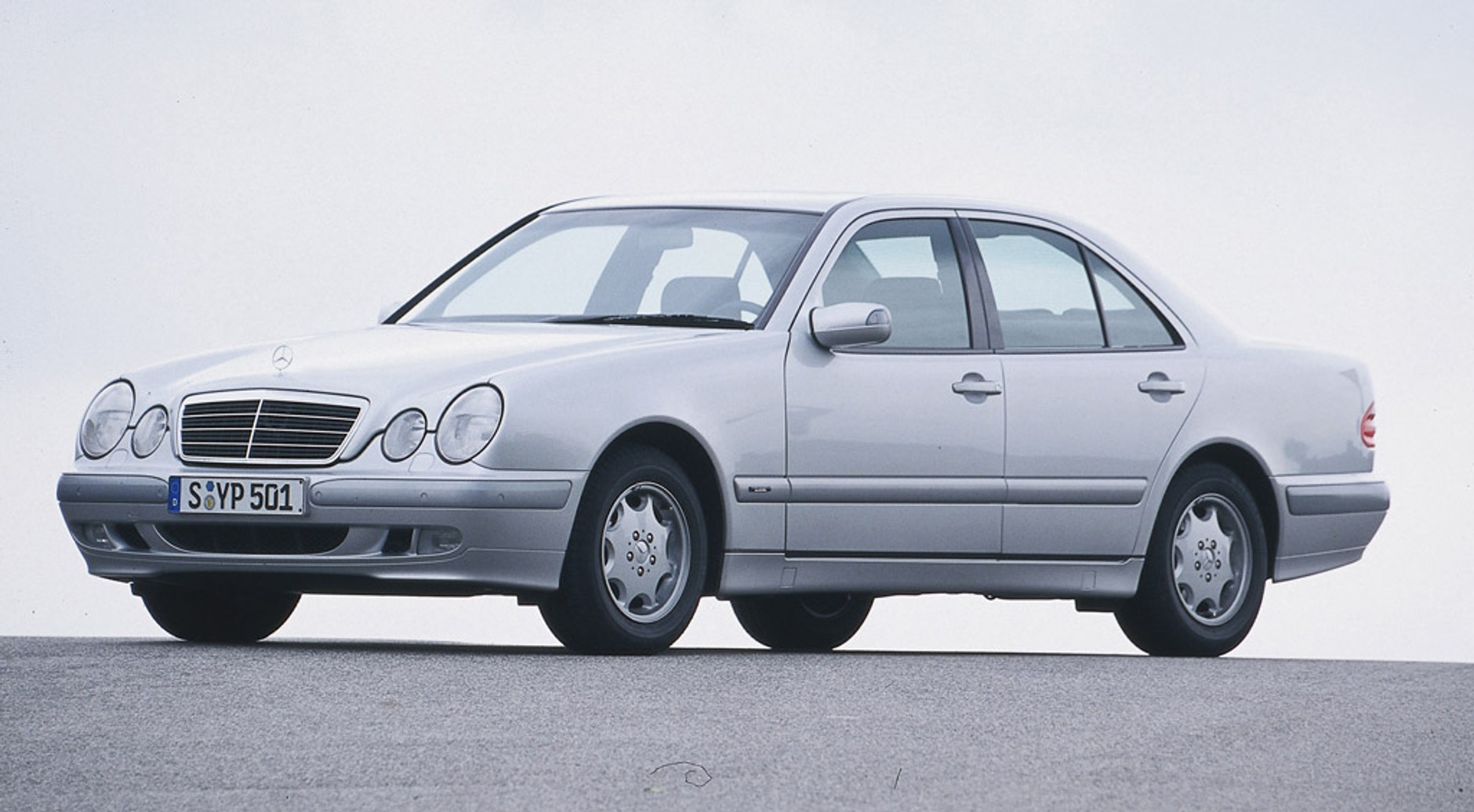 Te auta zżera korozja