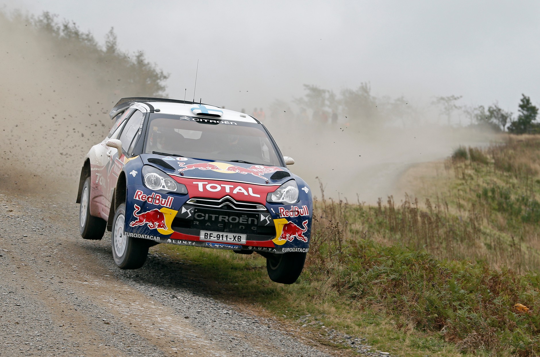 Loeb czy Hirvonen? Kto zostanie Rajdowym Mistrzem Świata 2012?