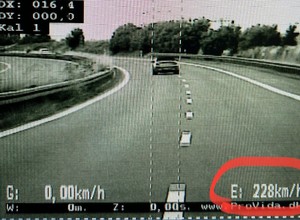 Niemieccy policjanci ścigali pędzące BMW M6. Za kierownicą siedział Polak