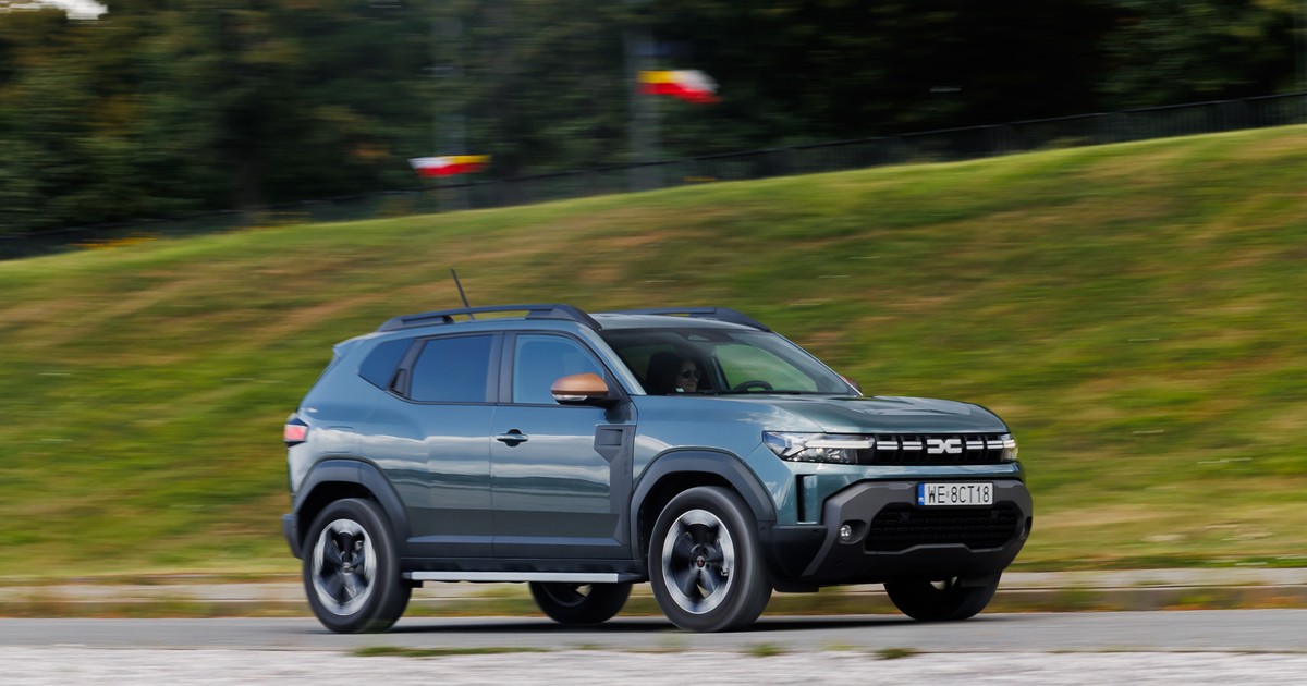 Dacia Duster kontra MG ZS. Porównanie dwóch budżetowych samochodów