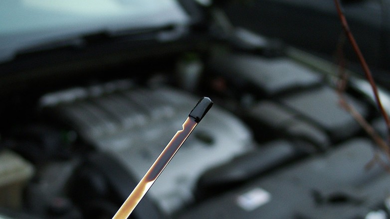 Dlaczego przybywa oleju?