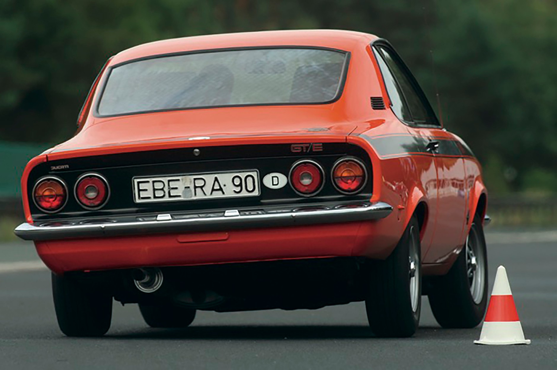 Opel Manta A GT/E - technika, nie pojemność