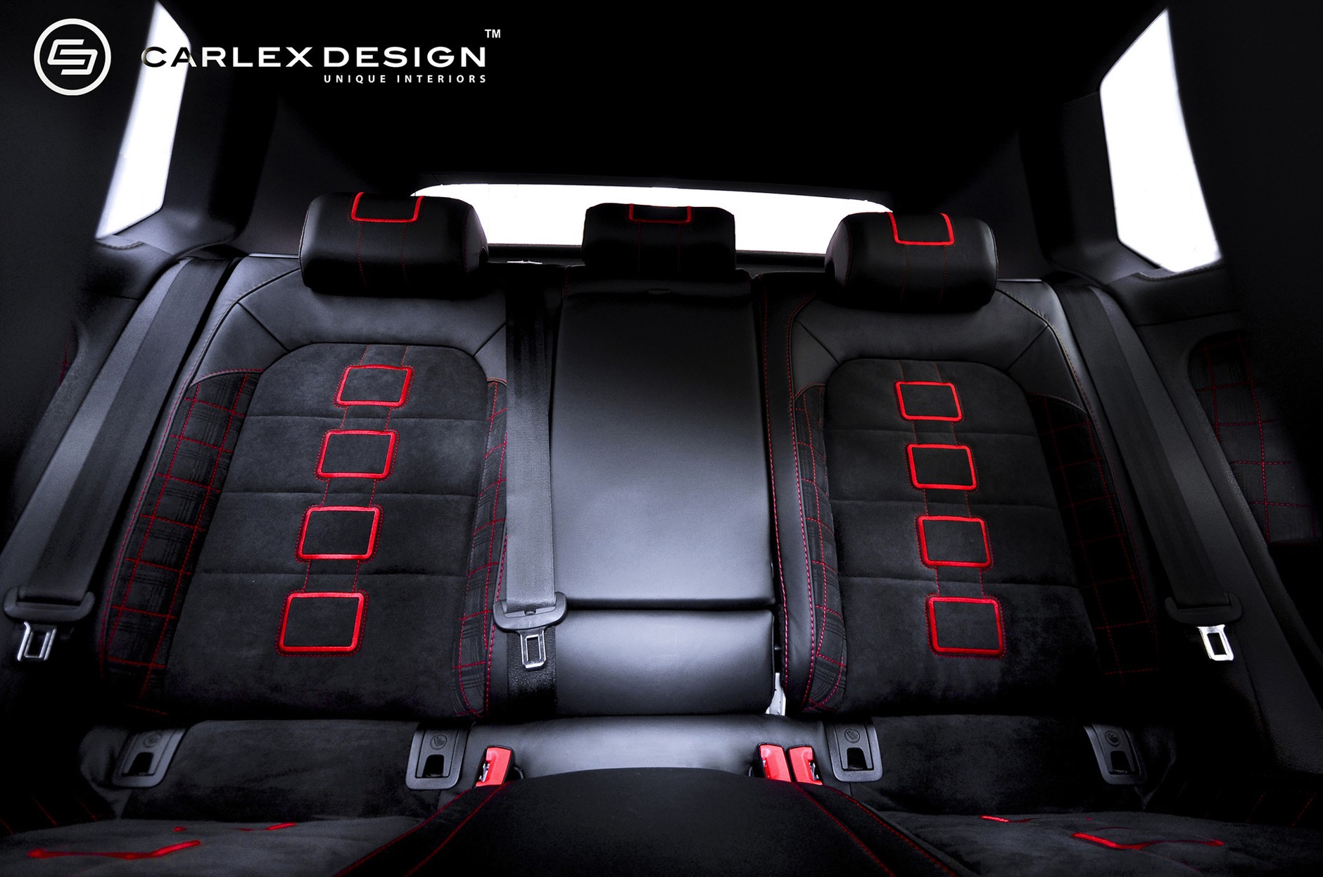 Volkswagen Golf GTI 2