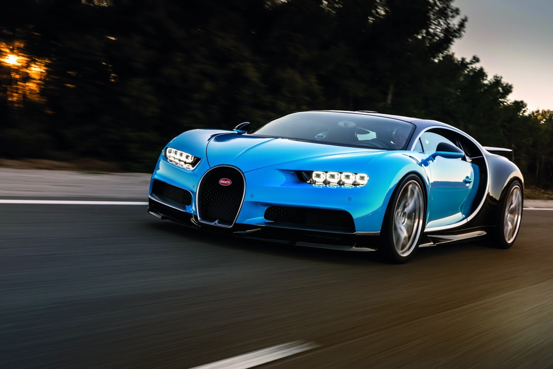 Genewa 2016: Bugatti Chiron gotowy do nowych rekordów