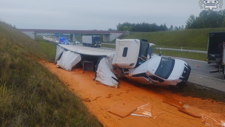 Wypadek na autostradzie A1 w pobliżu Częstochowy