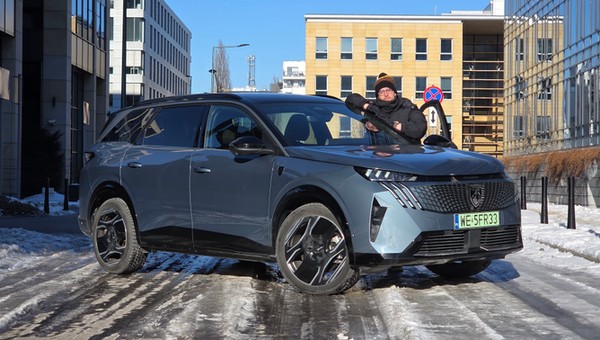 Peugeot e-5008 Dual Motor - test zimowy