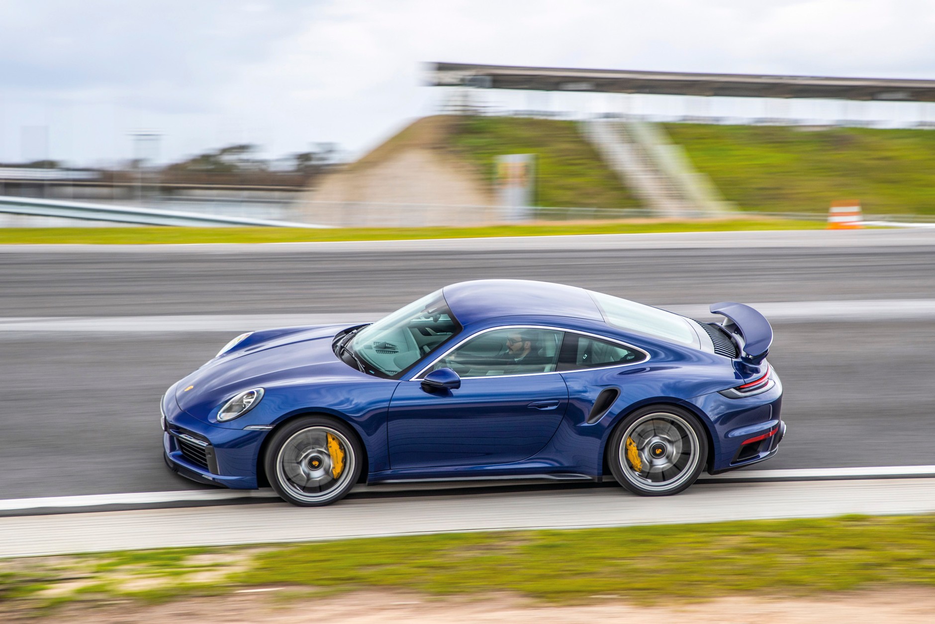 Porsche 911 Turbo (Typ 992)