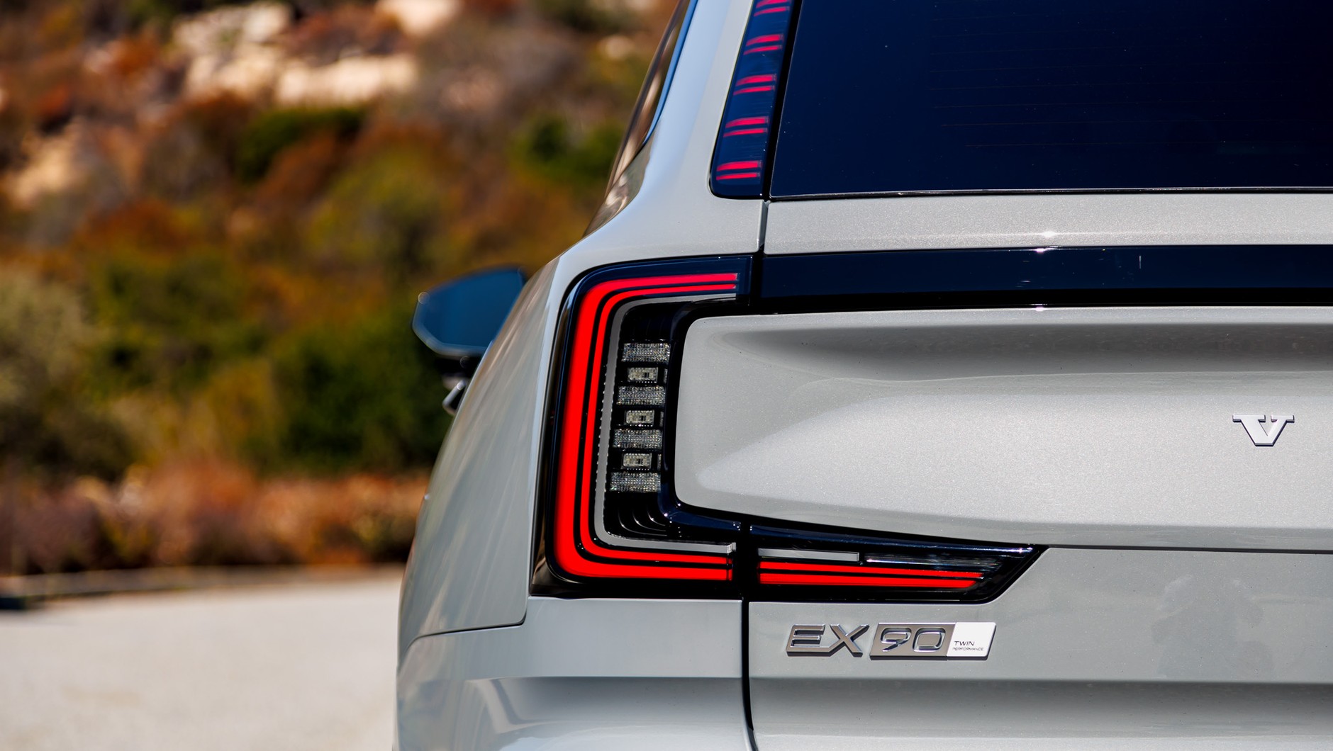 Volvo EX90
