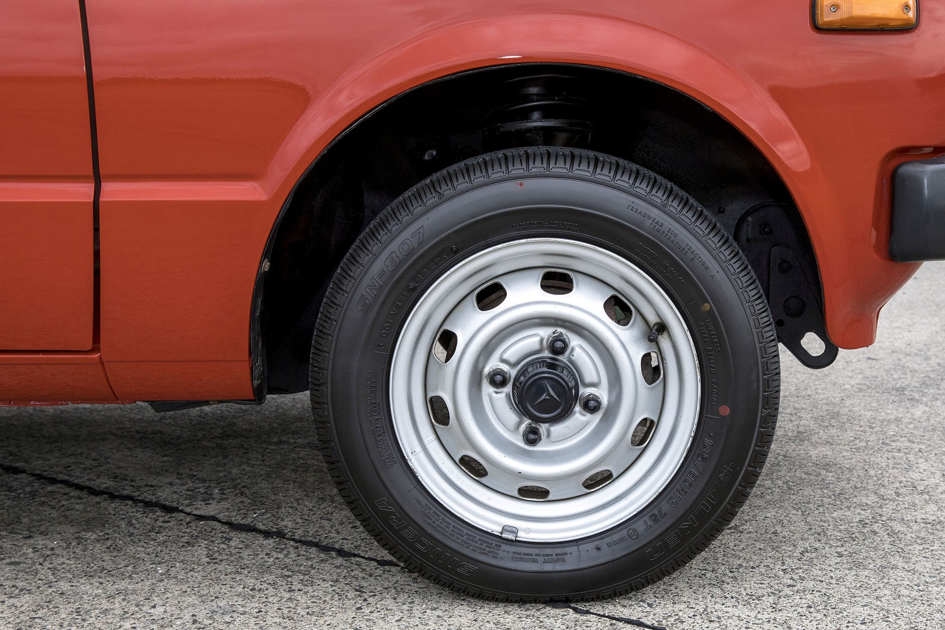 Toyota Starlet - niespodziewanie duży maluch