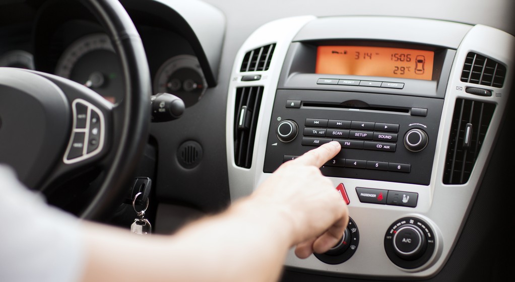 Opłata za radio w samochodzie?