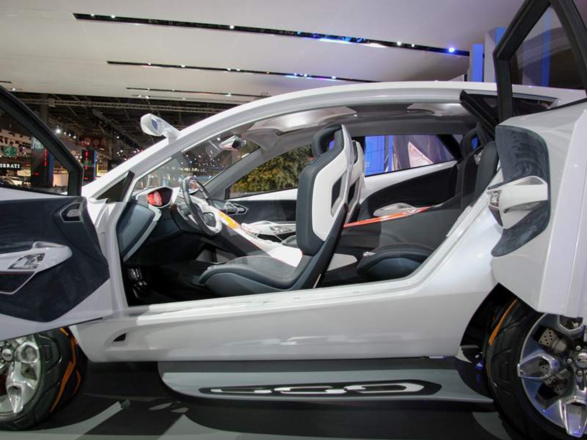 Paryż na żywo: fotogaleria z targów – Drugi dzień targów