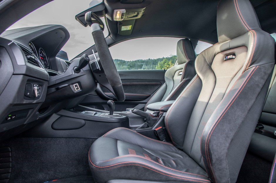 BMW M2 Competition vs Toyota GR Supra