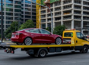 Najbardziej bezawaryjne auta wg raportu TUV. Odwróć tabelę... Tesla na czele