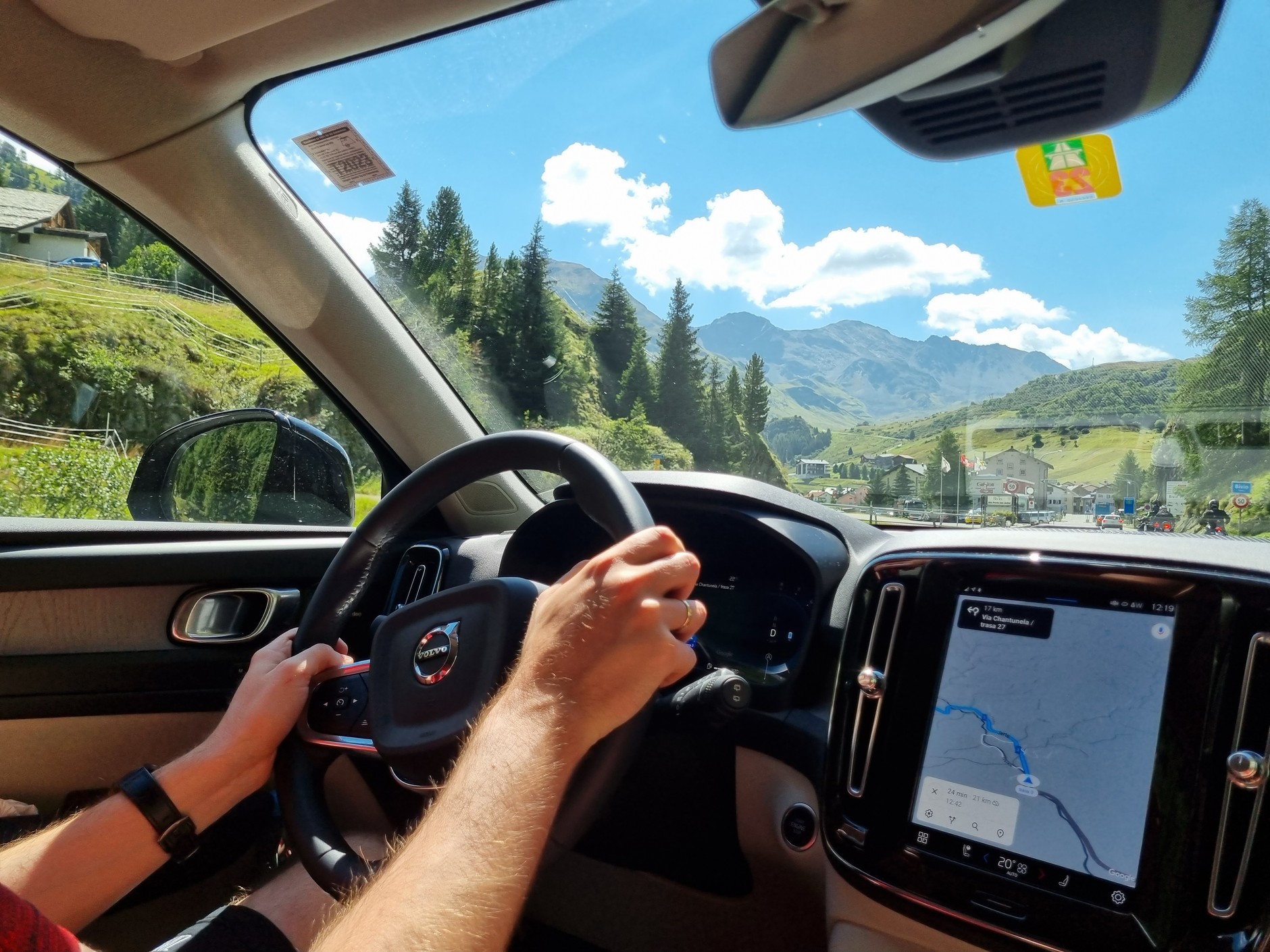 Volvo XC40 B3 Plus Dark