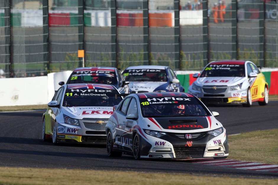 Udany debiut Hondy w WTCC
