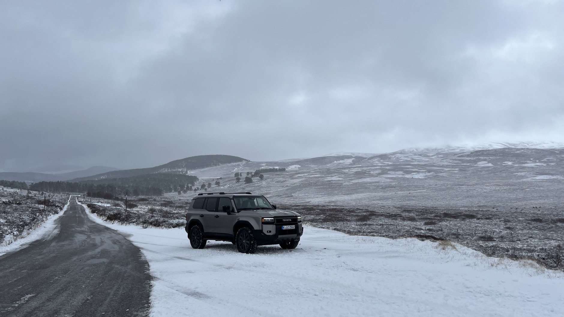 Toyota Land Cruiser (seria 250; na rynku od 2024 r.)