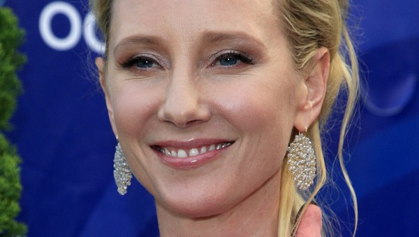 Anne Heche po wypadku samochodowym. Są nowe informacje o stanie zdrowia aktorki