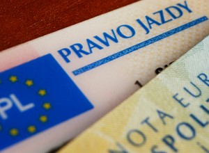 Nawet 30 tys. zł kary dla kierowcy za brak symbolicznej opłaty. Ministerstwo widzi problem