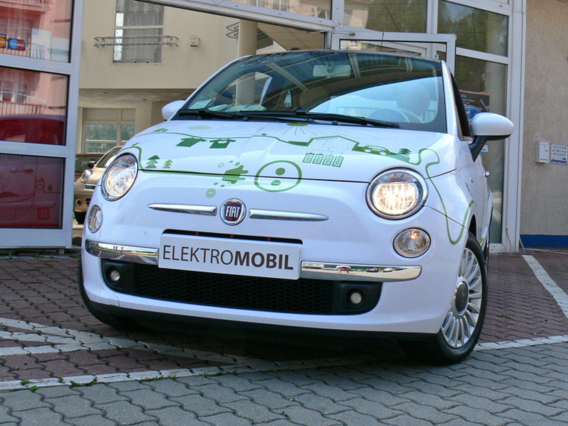 Fiat 500 Electric: pierwsze wrażenia z jazdy