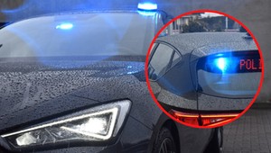 Tak wygląda nowy nieoznakowany radiowóz. Uwagę zwraca tablica rejestracyjna