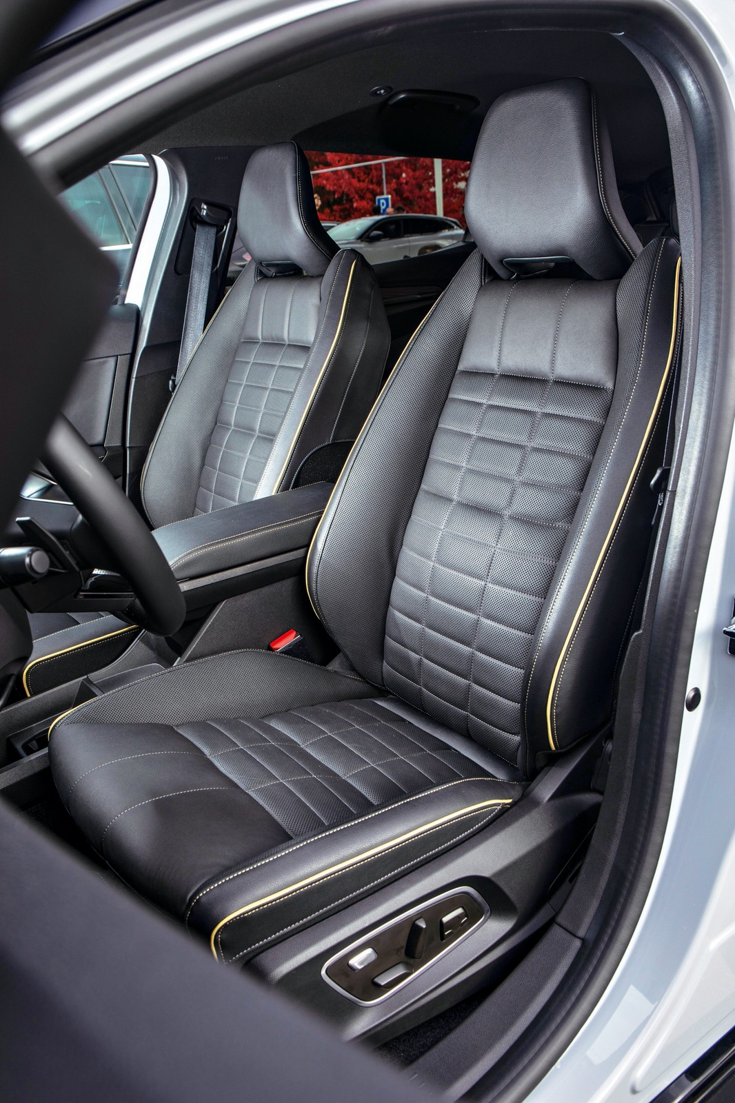 Renault Megane E-Tech EV60