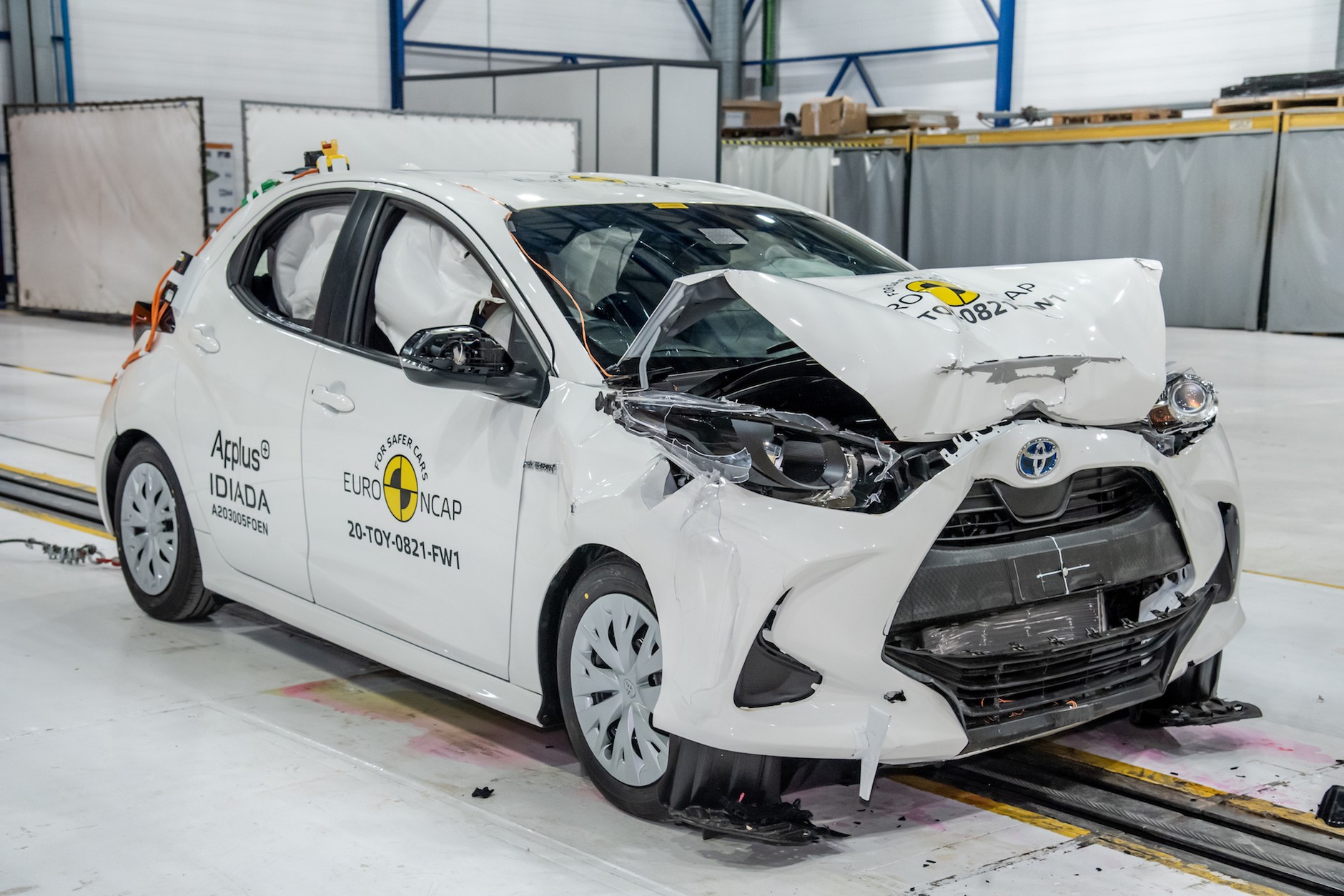 Test zderzeniowy nowej Toyoty Yaris