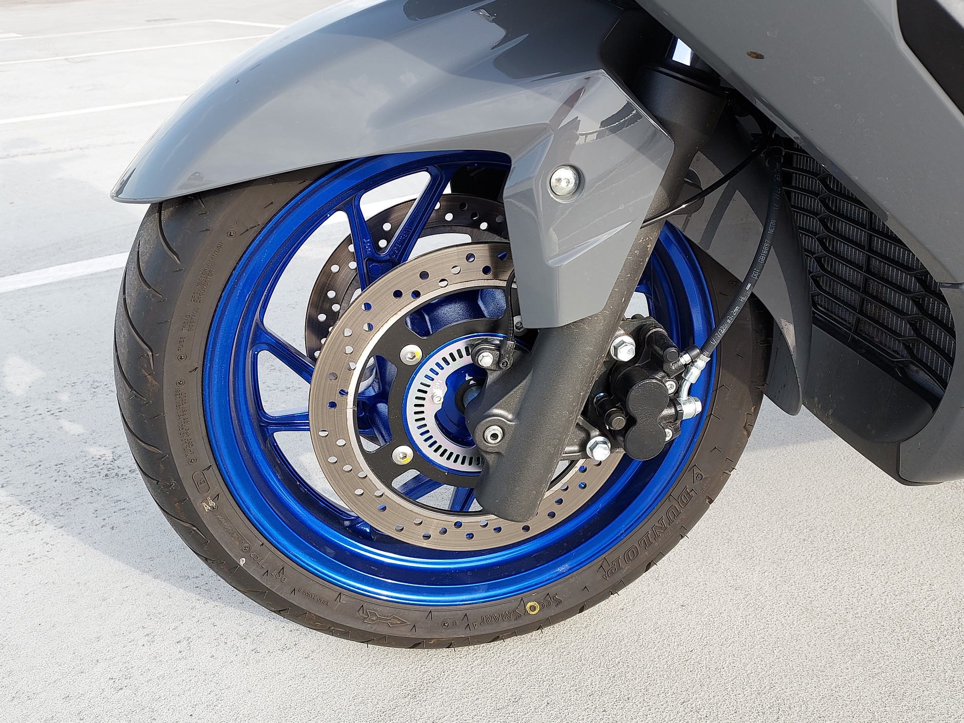 Suzuki Burgman 400 2022