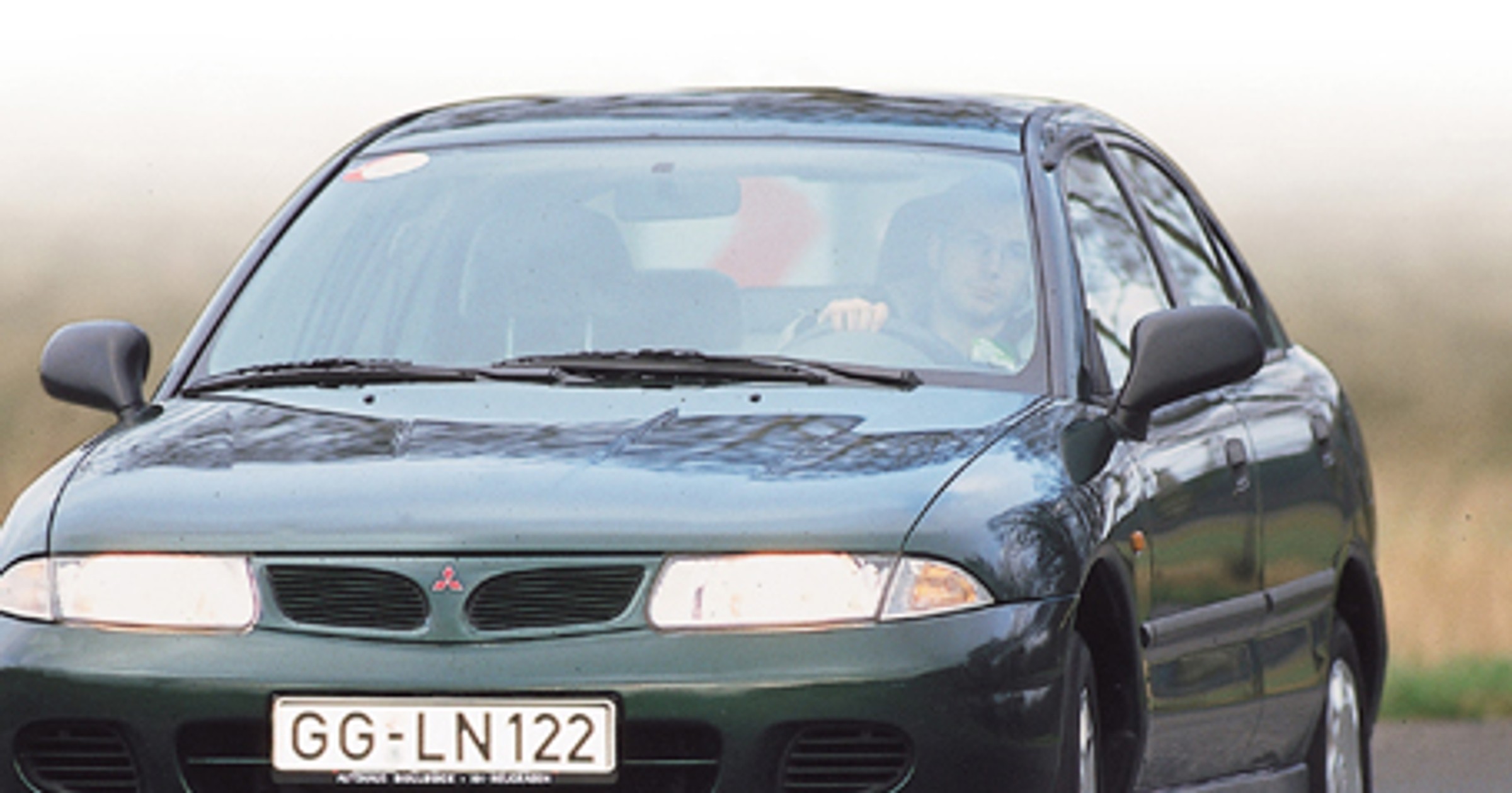 Mitsubishi Carisma 1.9 TD - Za mało charyzmy