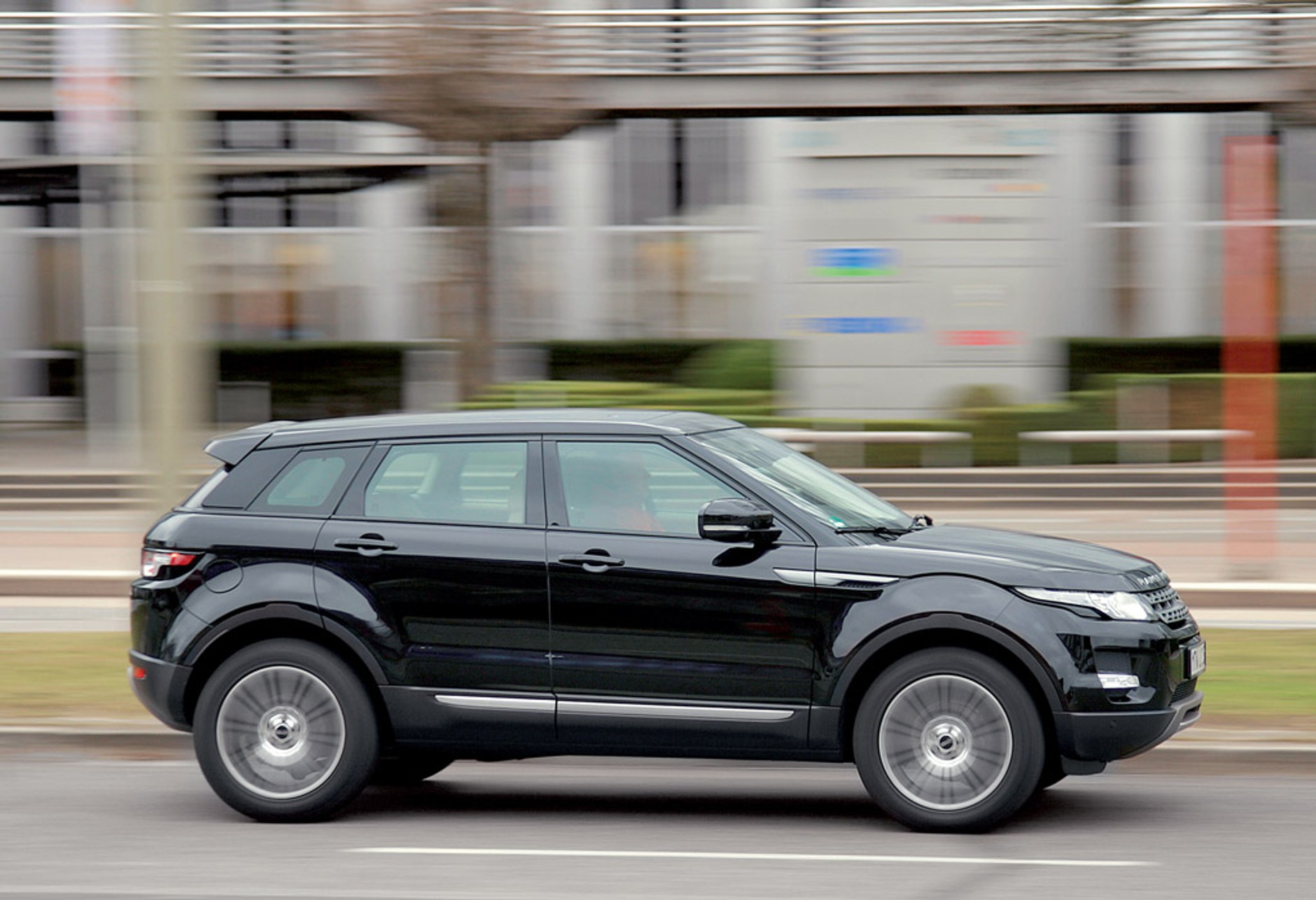 Mini Countryman kontra Range Rover Evoque i Subaru XV: modne miejskie SUV-y