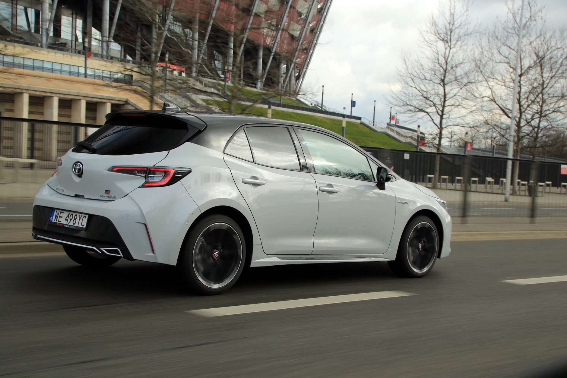 Toyota Corolla 2.0 Hybrid 184 KM GR Sport