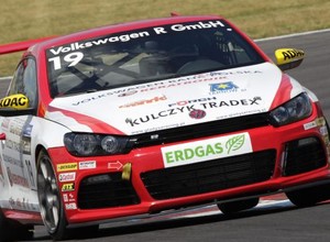 Udany wyścig Polaków w Scirocco R-Cup